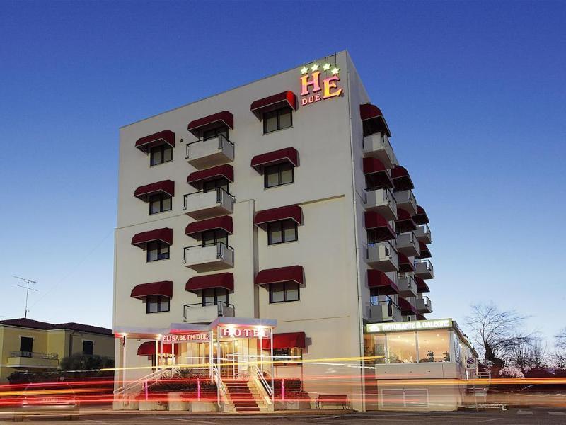 Hotel Elisabeth Due Фано Екстериор снимка