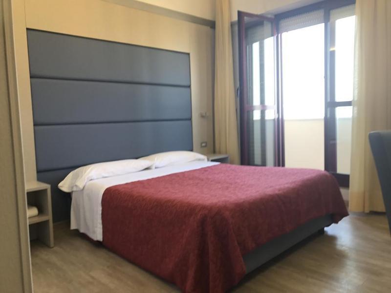 Hotel Elisabeth Due Фано Екстериор снимка