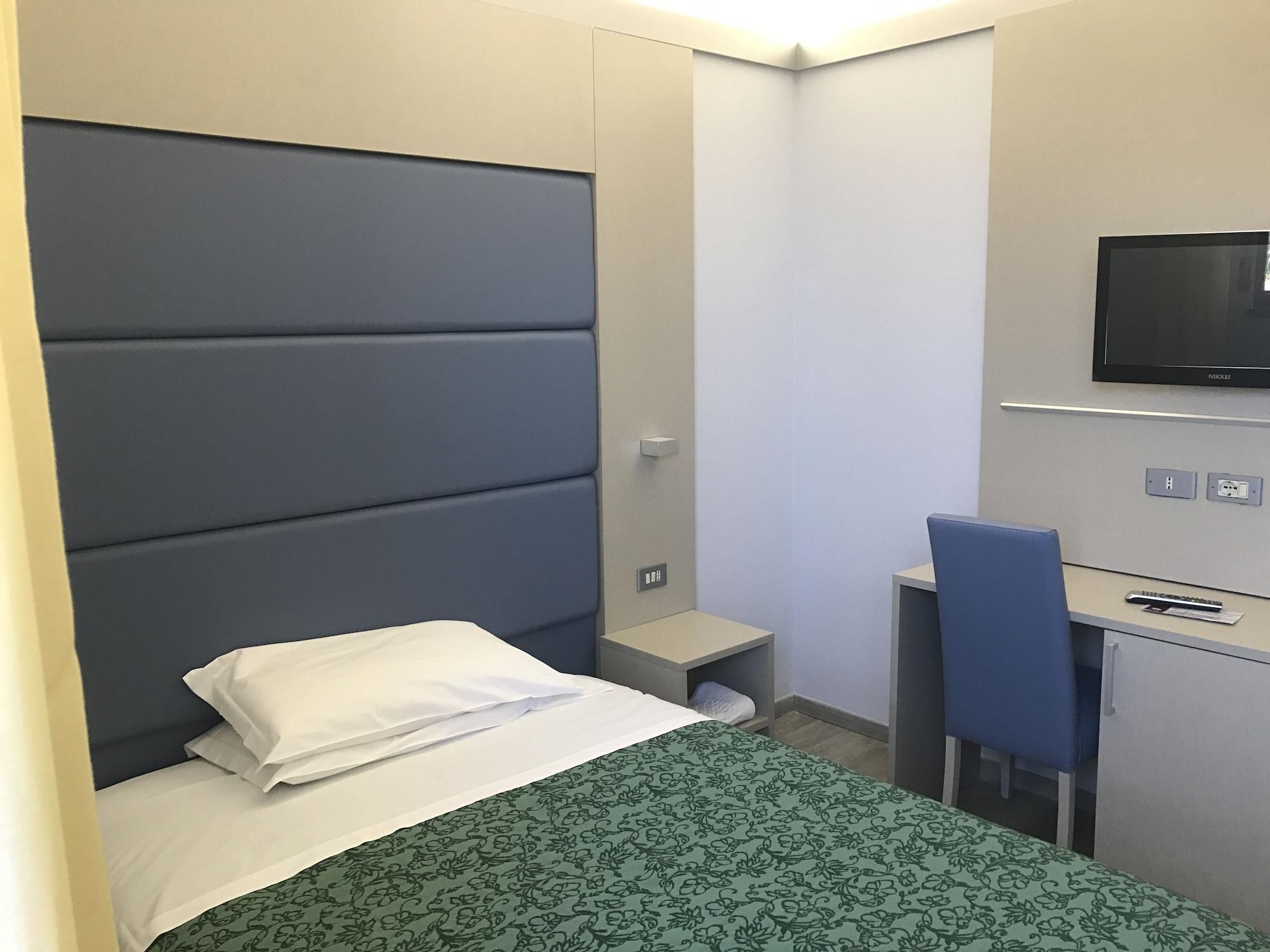 Hotel Elisabeth Due Фано Екстериор снимка