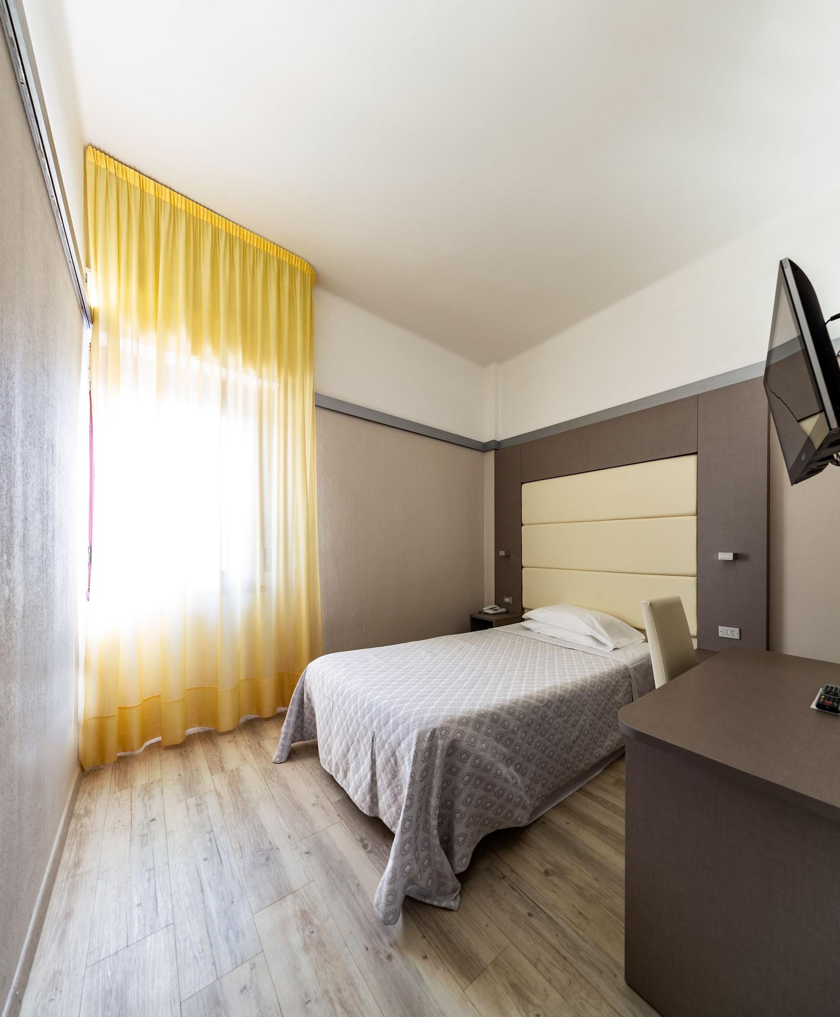 Hotel Elisabeth Due Фано Екстериор снимка
