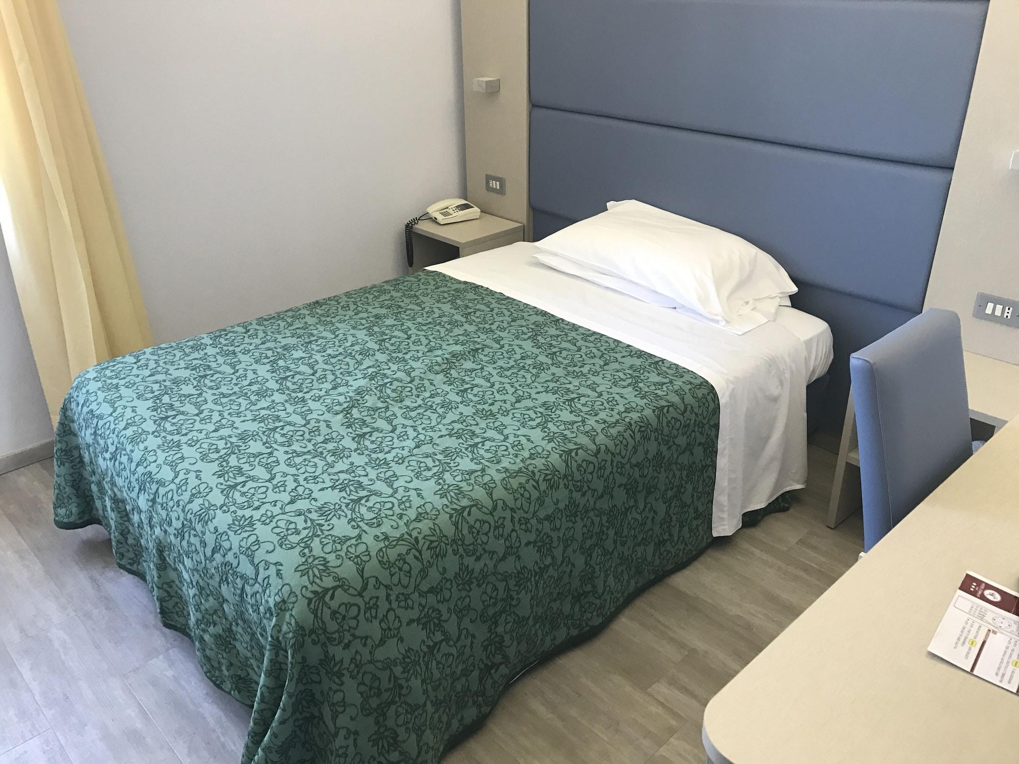 Hotel Elisabeth Due Фано Екстериор снимка