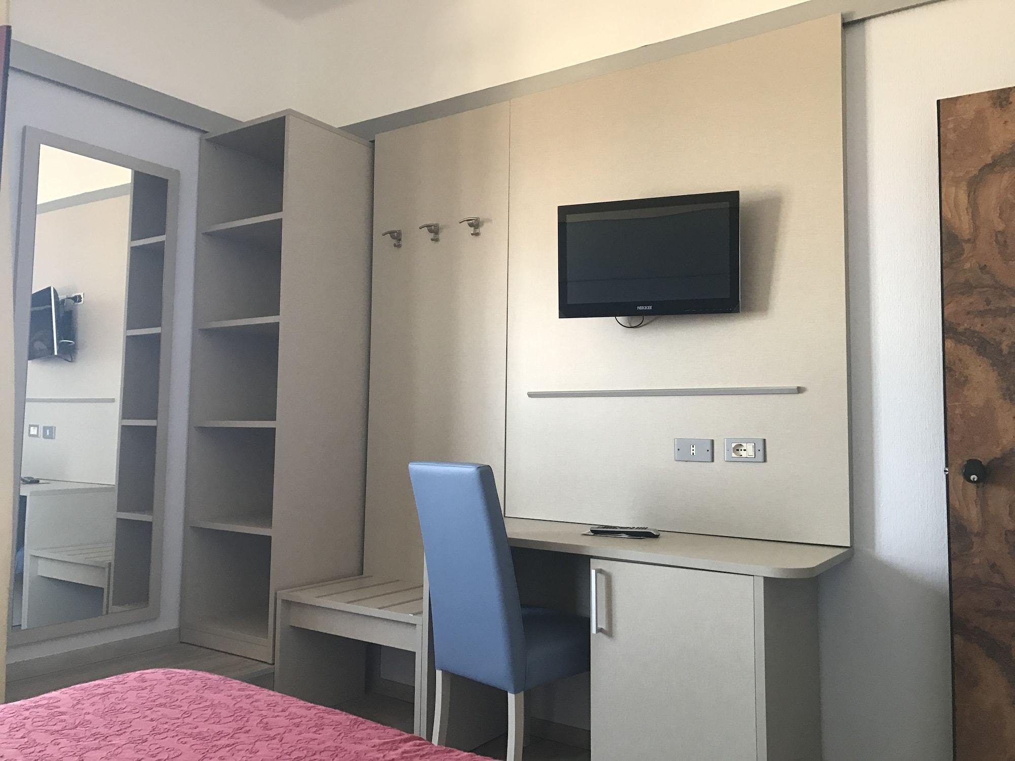 Hotel Elisabeth Due Фано Екстериор снимка