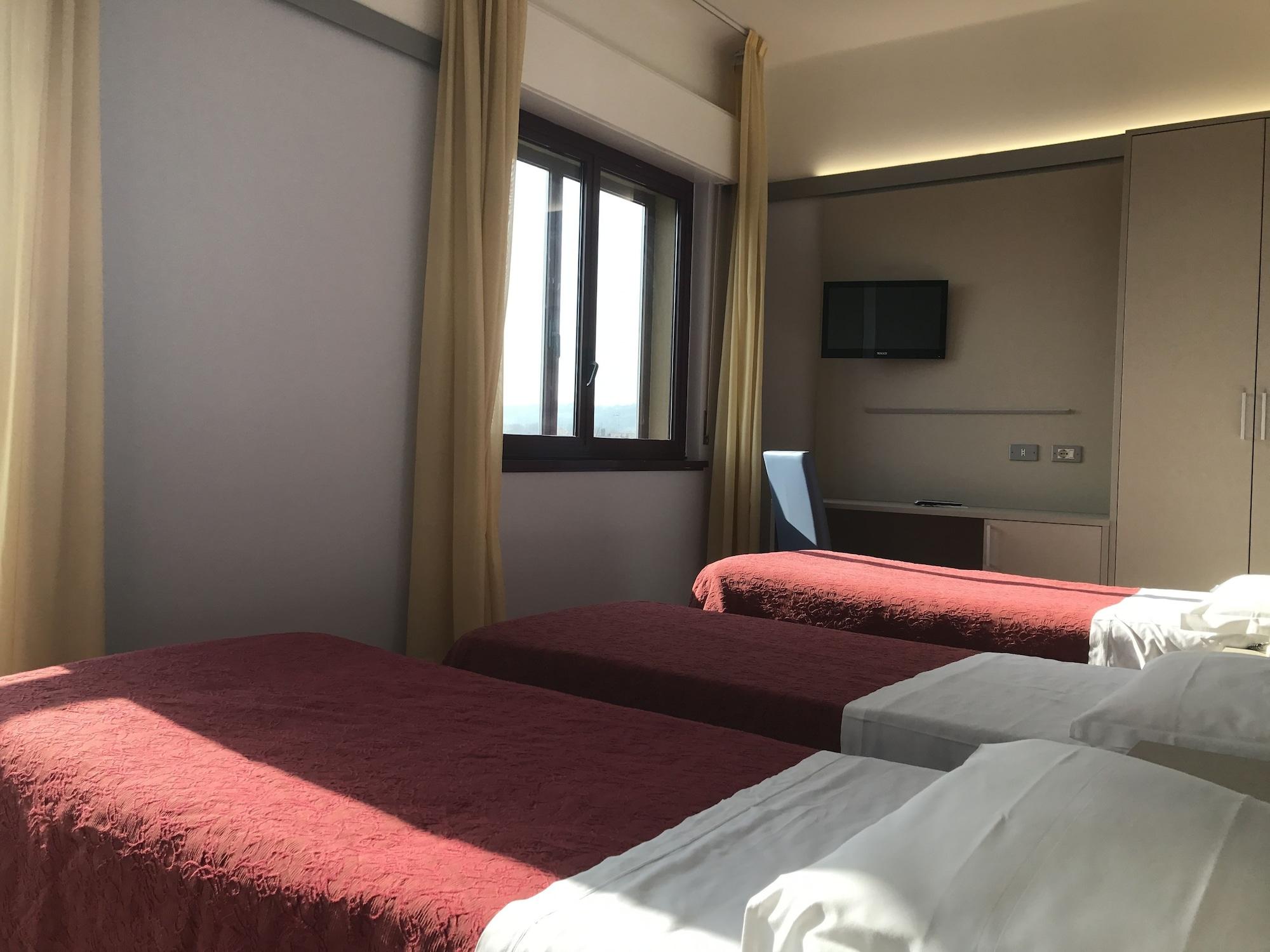 Hotel Elisabeth Due Фано Екстериор снимка