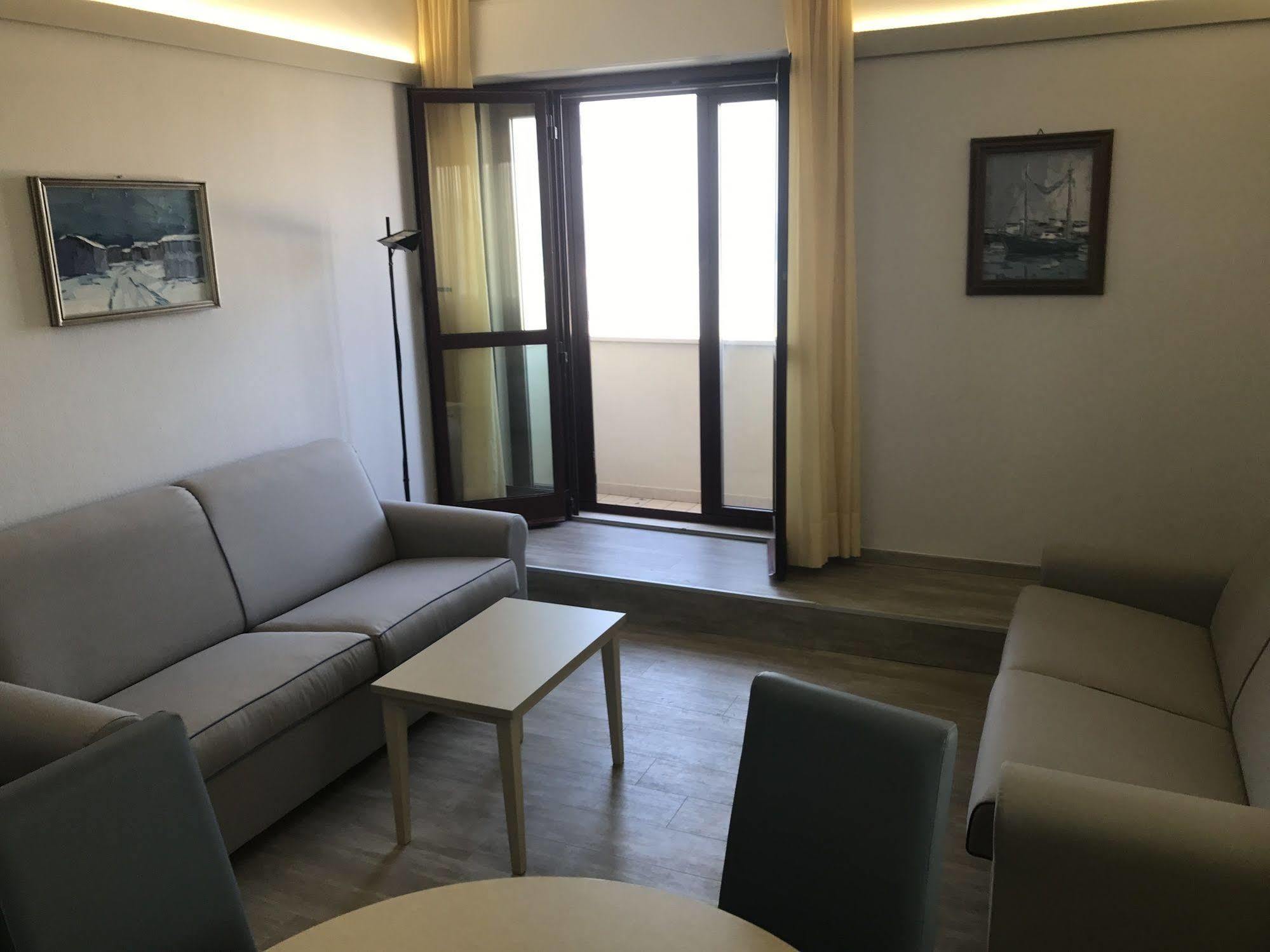 Hotel Elisabeth Due Фано Екстериор снимка